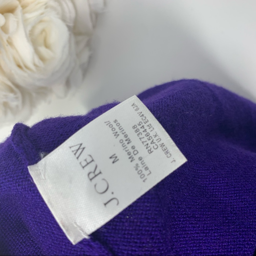 J Crew Men’s V Neck Purple Wool Sweat… - Picture 6 of 7